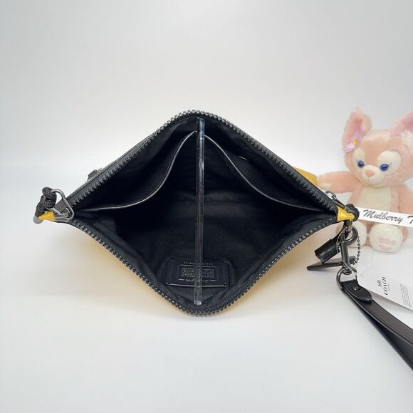 Coach F84738 Carryall Pouch With Horse And Carriage Print Jay Shells NWT $298 - Picture 5 of 9